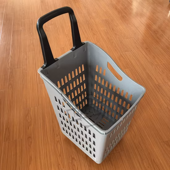 Fabrik 2023 Heißer Verkauf Hochwertiger traditioneller Hängekorb aus PP mit Aufhänger Kunststoff-Blumentopf