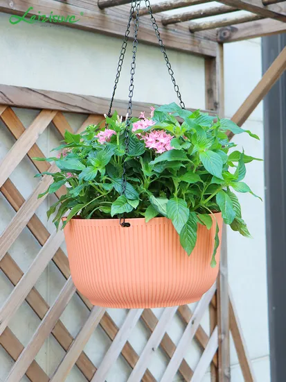 Plastic Planter Wall-Hanging Basket White Hanging Pots Hanging Planter Baskets with Drainage Hole 3 Metal Chains (DW-3)